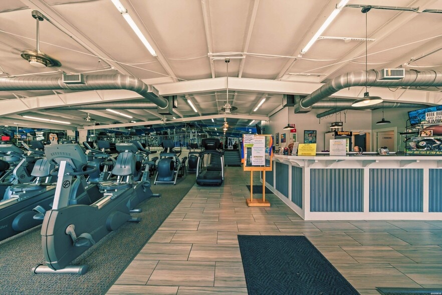 More Photos Of , Hot Springs General Retail For Sale