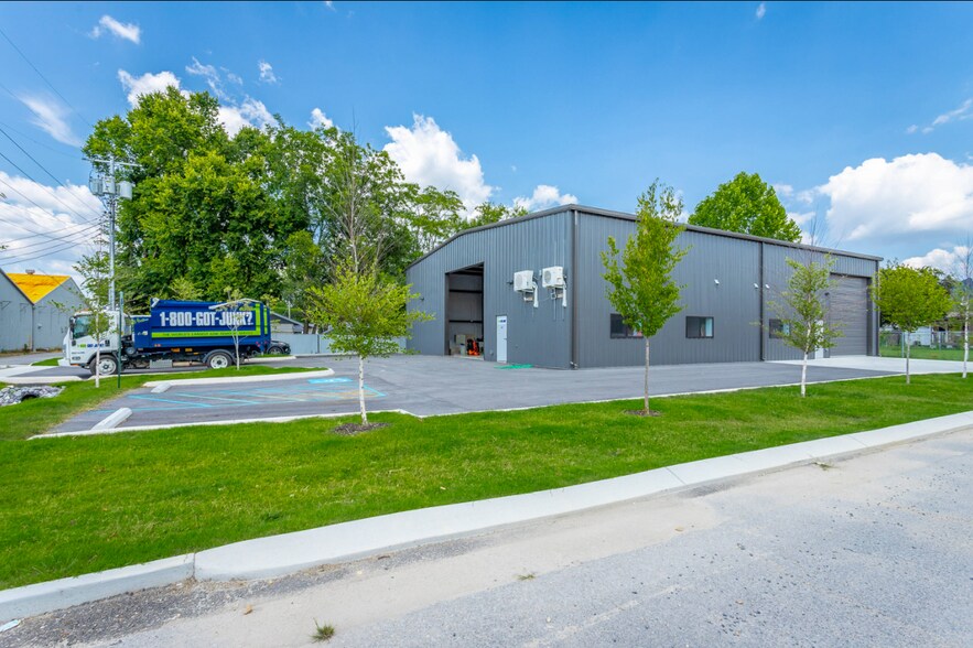 More Photos Of 1409 E 51st St, Chattanooga Warehouse For Sale