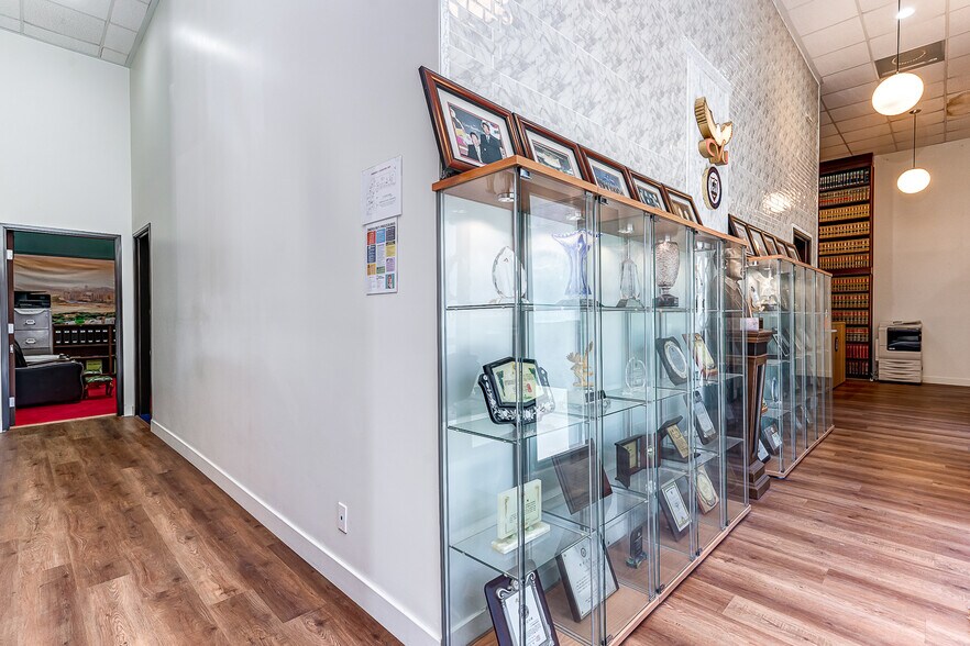 More Photos Of 702 W Holt Ave, Pomona Freestanding For Sale