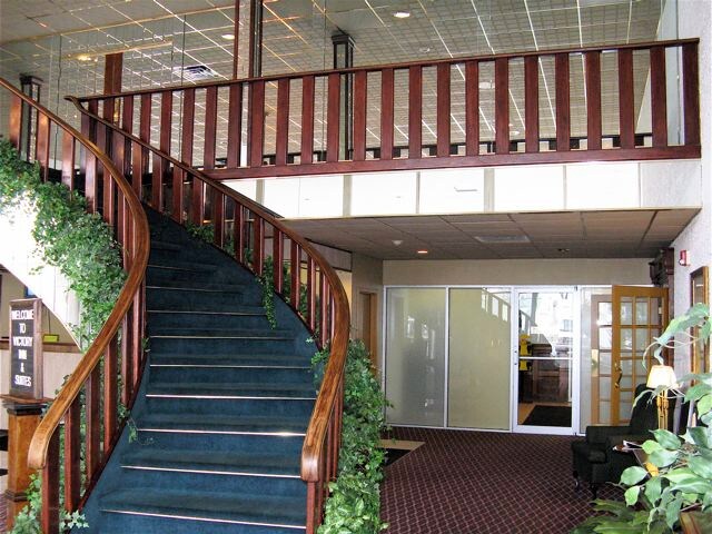More Photos Of 2967 Henry St, Muskegon Hotel For Sale