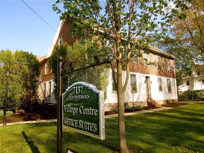 Primary Photo Of 7137 Old Easton Rd, Pipersville Office Residential For Sale