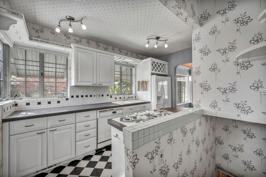 More Photos Of 588 Saint Lawrence Ave, Reno Multifamily For Sale