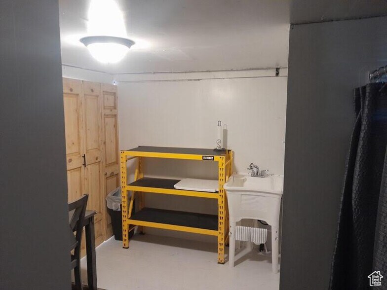 More Photos Of 22 Main st, Duchesne Office Residential For Sale