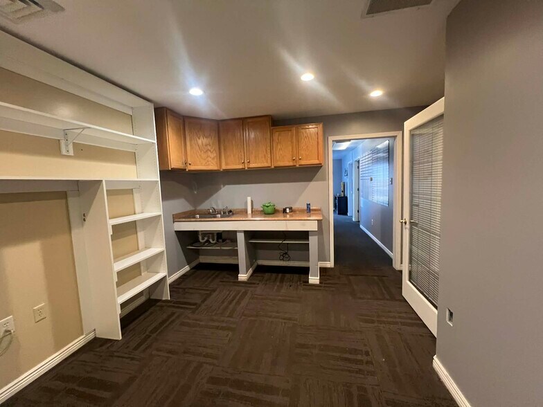 More Photos Of 2888 Commerce Way, Ogden Warehouse For Lease