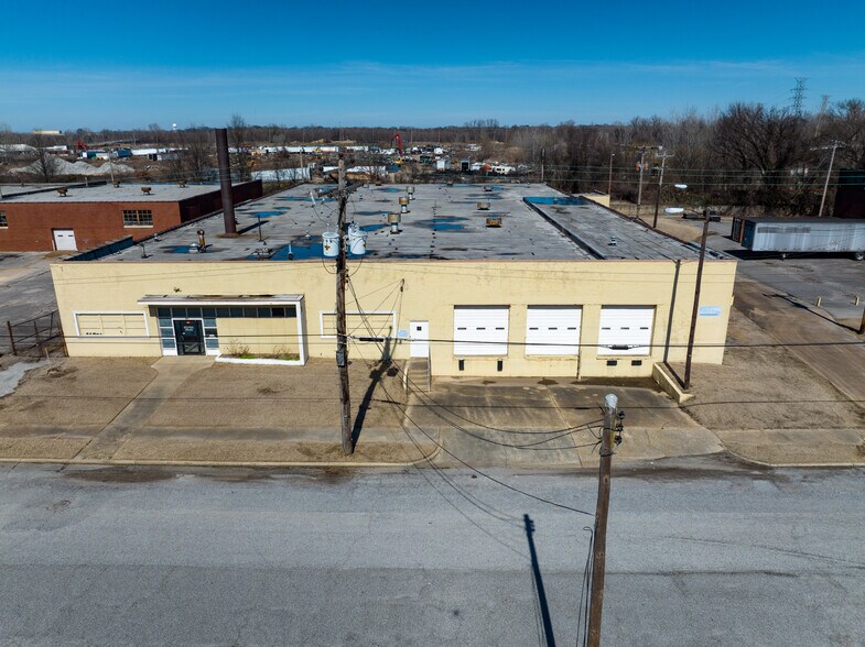 Primary Photo Of 786 Royal, Memphis Distribution For Lease