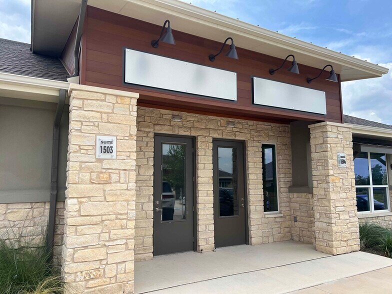 More Photos Of 2951 FM 1460, Georgetown Medical For Sale