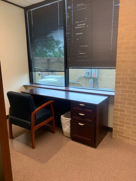 More Photos Of 9300 Jollyville Rd, Austin Office For Lease