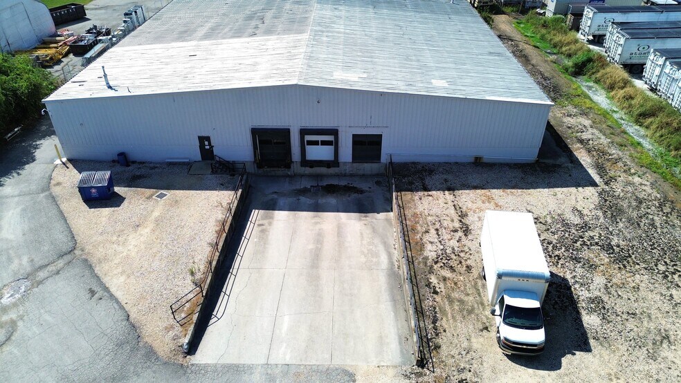 More Photos Of 2226 Springboro Pike, Dayton Manufacturing For Sale