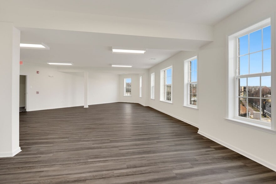 More Photos Of 3546 Worthington Blvd, Frederick Storefront Retail Office For Lease