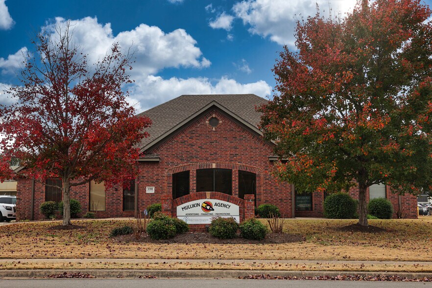More Photos Of 1391 Plaza Pl, Springdale Office For Sale