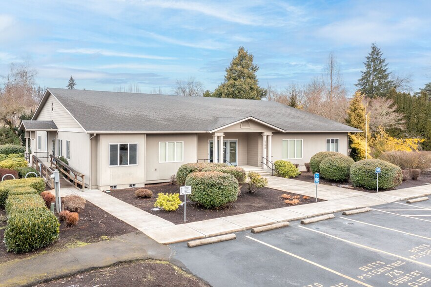 More Photos Of 725 Country Club Rd, Eugene Office For Sale