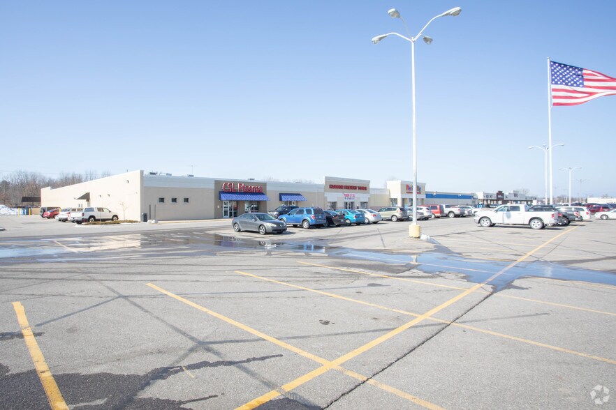 More Photos Of 4025-4141 24th Ave, Fort Gratiot Freestanding For Lease