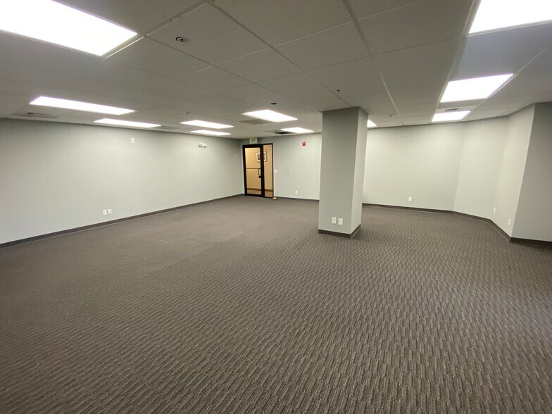 More Photos Of 325 W South Boulder Rd, Louisville Medical For Sale