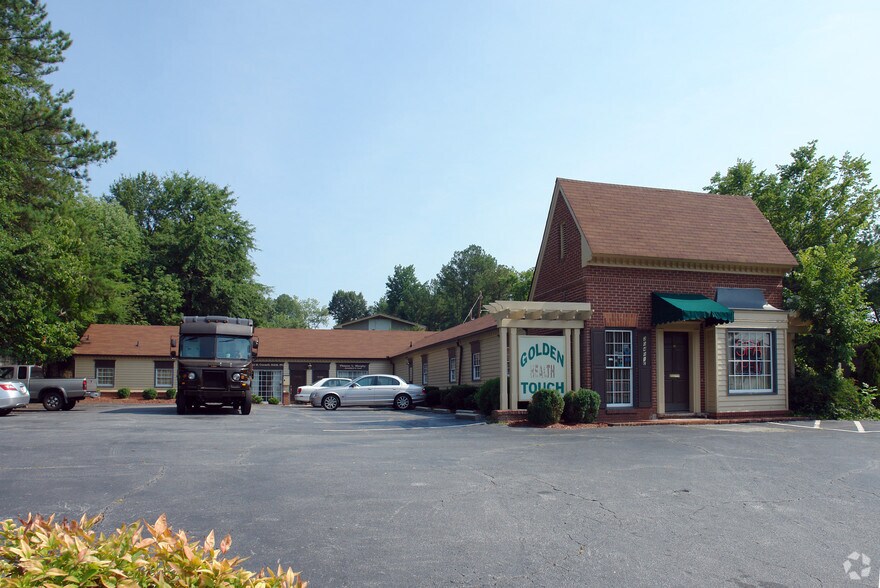 More Photos Of 3040 Briarcliff Rd, Atlanta Office For Sale