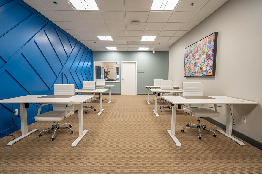 More Photos Of 25101 The Old Rd, Stevenson Ranch Office For Sale