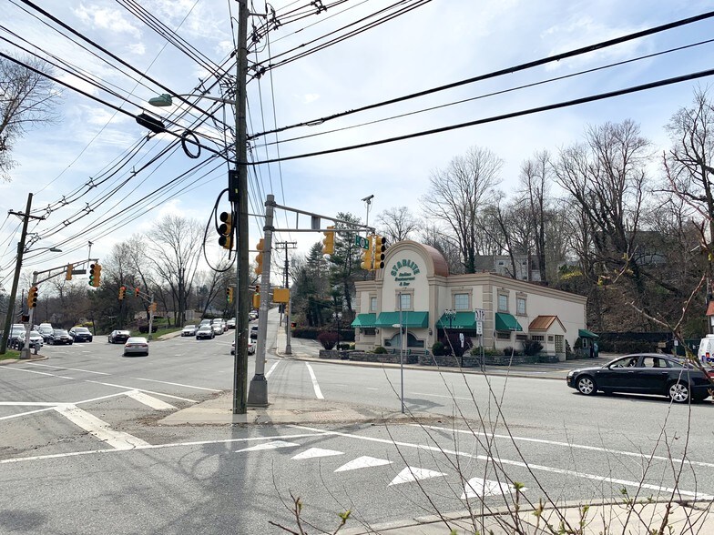 More Photos Of 993 Pleasant Valley Way, West Orange Restaurant For Sale