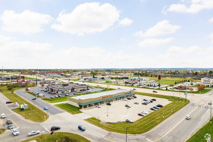 More Photos Of 224 W McCoy Blvd, Tomah Freestanding For Lease