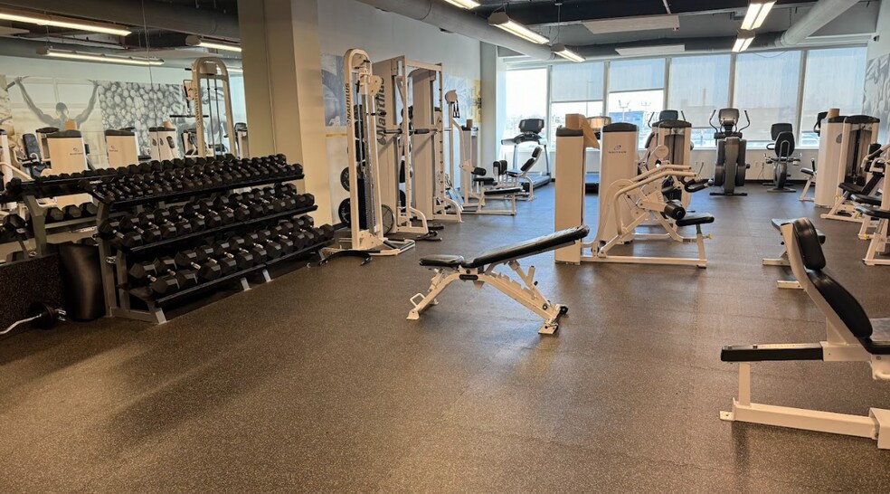 More Photos Of 520 Broad St, Newark Office Residential For Lease