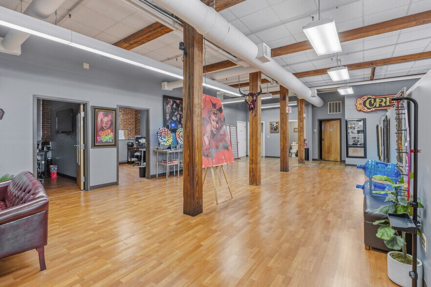 More Photos Of 103 Roxbury St, Keene Office For Sale