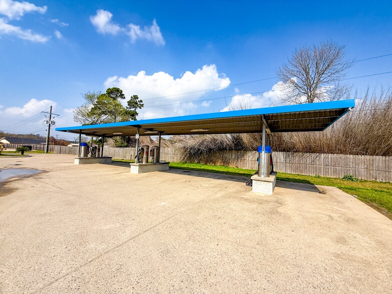 More Photos Of 1420 N Main St, Vidor Carwash For Sale