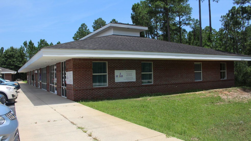 More Photos Of 12385 Sorrento Rd, Pensacola Coworking Space