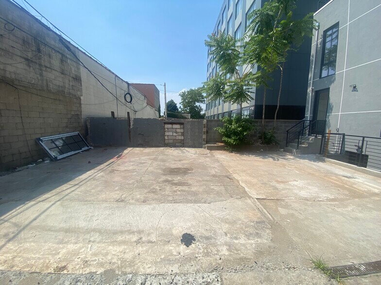 More Photos Of 160 20th St, Brooklyn Apartments For Lease