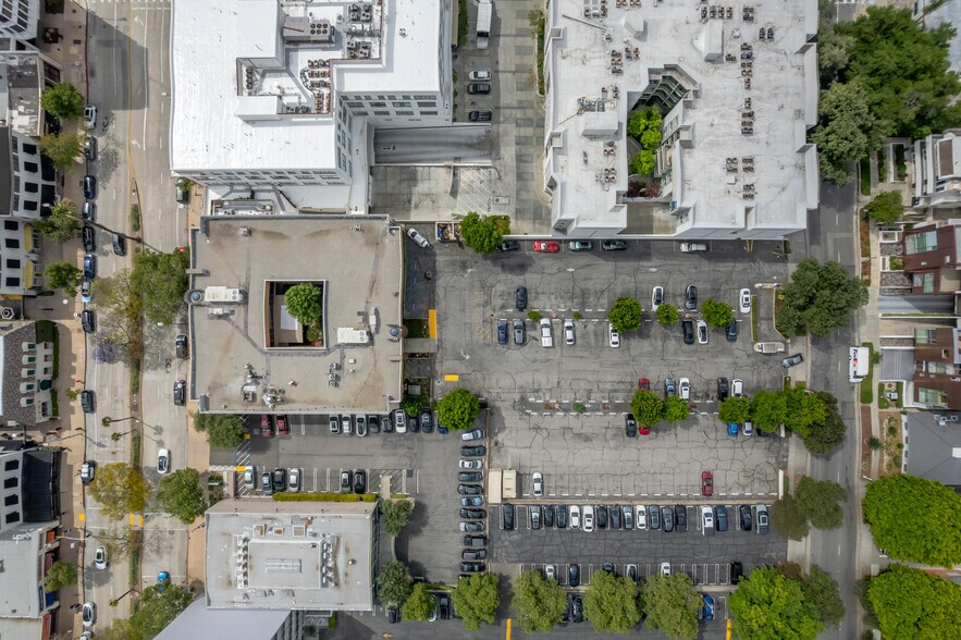 More Photos Of 141 S Lake Ave, Pasadena Office For Sale