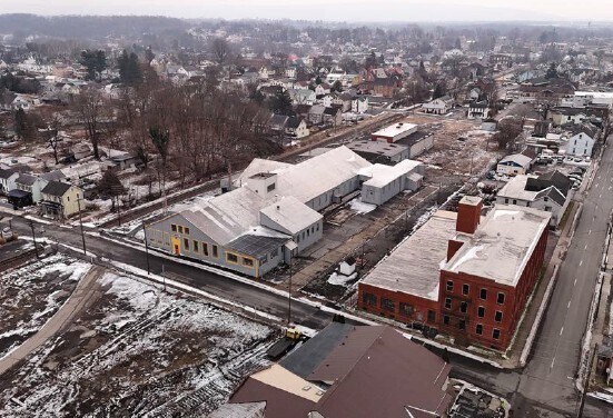 More Photos Of 417 N Arch St, Milton Unknown For Lease