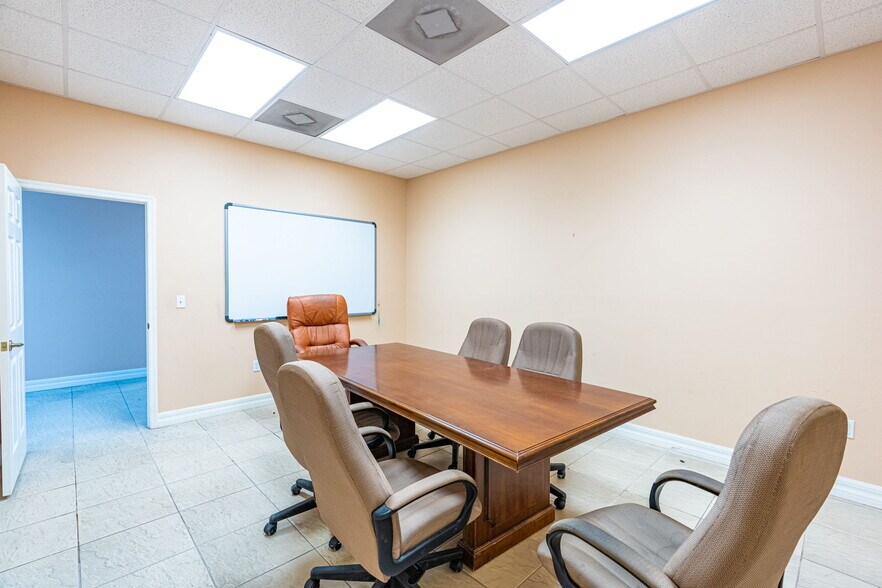 More Photos Of 16070 Tamiami Trl, Punta Gorda Industrial For Sale