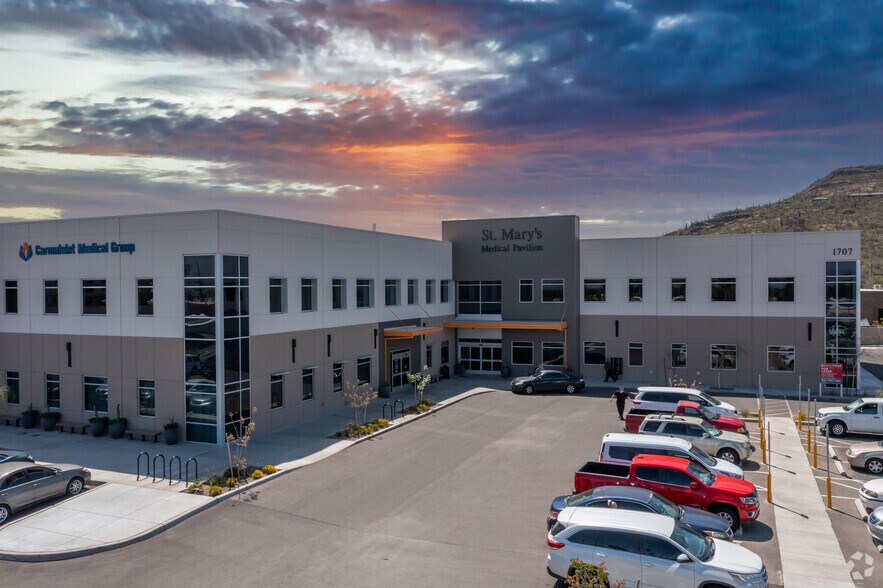 Primary Photo Of 1707 W St Mary's Rd, Tucson Medical For Lease