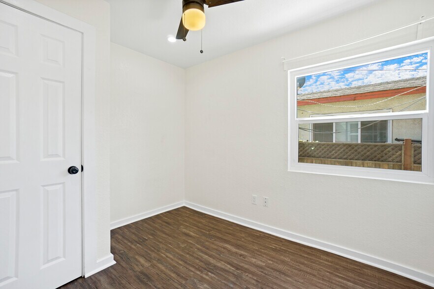 More Photos Of 343 N Occidental Blvd, Los Angeles Apartments For Sale