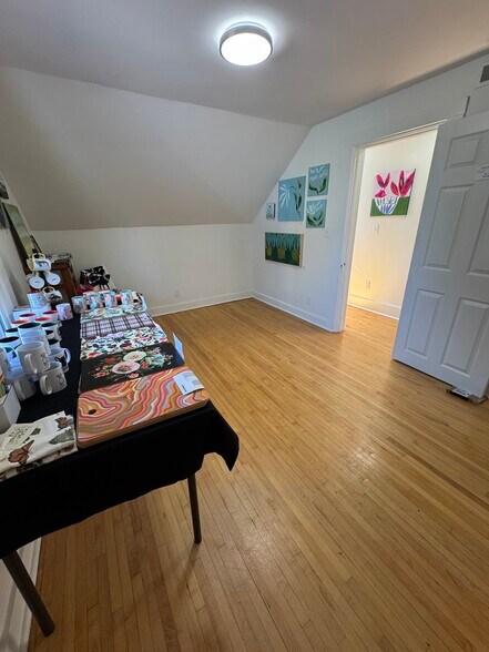 More Photos Of 168 13th Ave NE, Minneapolis Storefront Retail Office For Lease