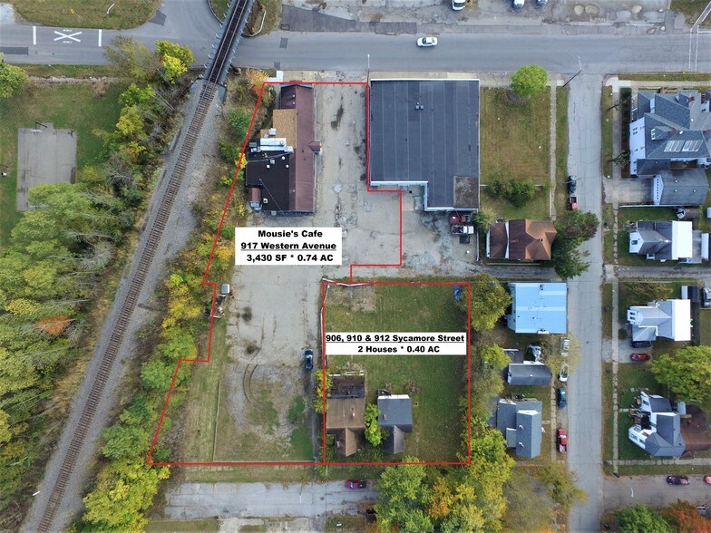 More Photos Of 917 Western Ave, Connersville Bar For Sale