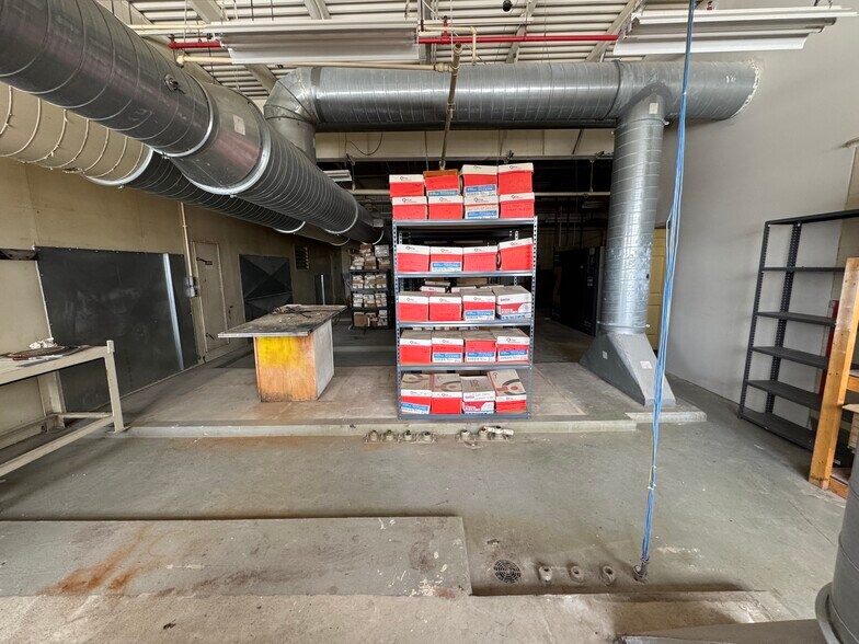 More Photos Of 2221 W College Ave, Normal Warehouse For Sale