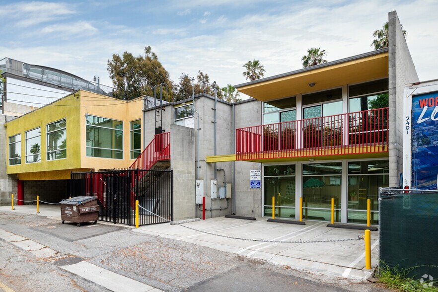 More Photos Of 5969 Washington Blvd, Culver City Loft Creative Space For Lease