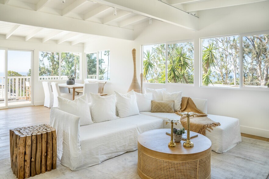 More Photos Of 31254 Bailard Rd, Malibu Multifamily For Sale