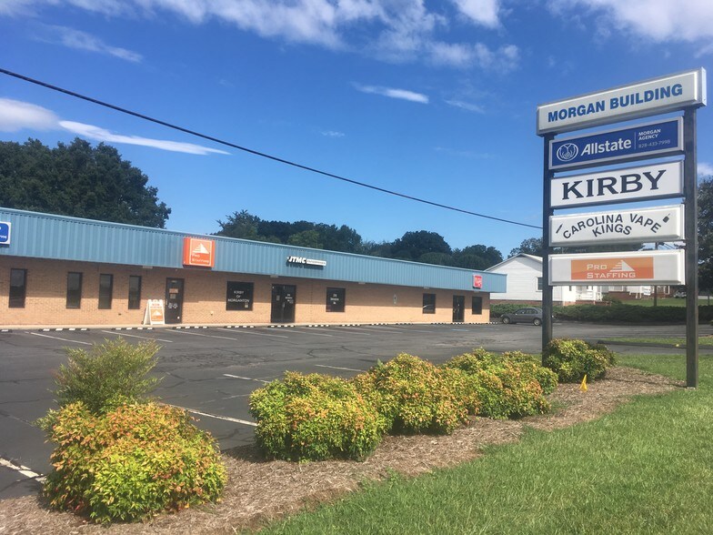 Primary Photo Of 910 Burkemont Ave, Morganton Storefront Retail Office For Lease