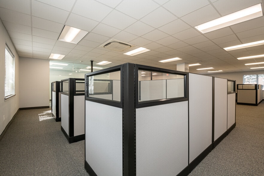 More Photos Of 607 North Ave, Wakefield Office For Lease