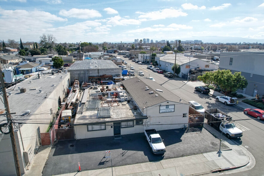 More Photos Of 502 Horning St, San Jose Service For Sale
