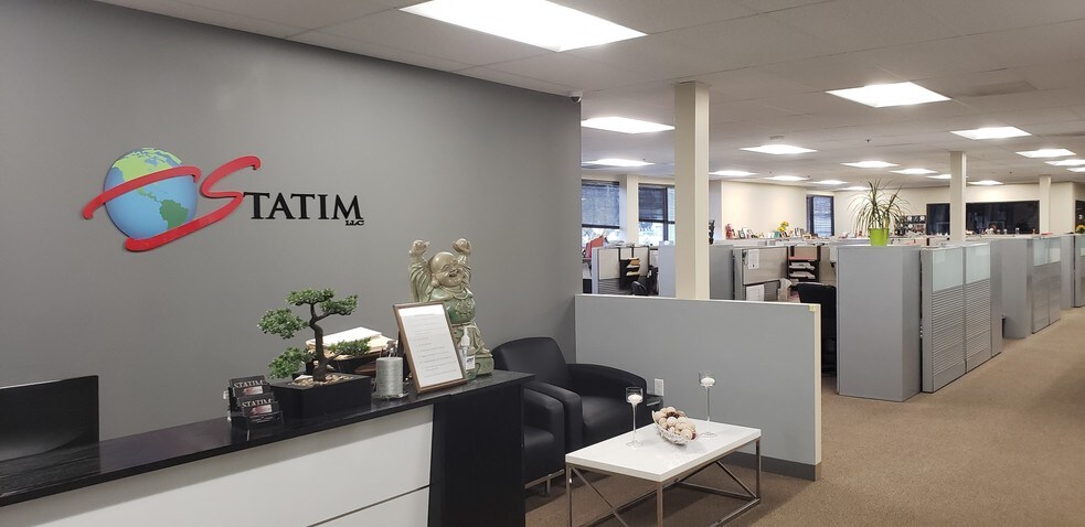 More Photos Of 2601 Saturn St, Brea Office For Lease