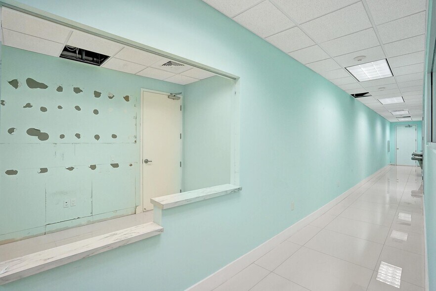 More Photos Of 15620 SW 29th St, Miramar Medical For Sale