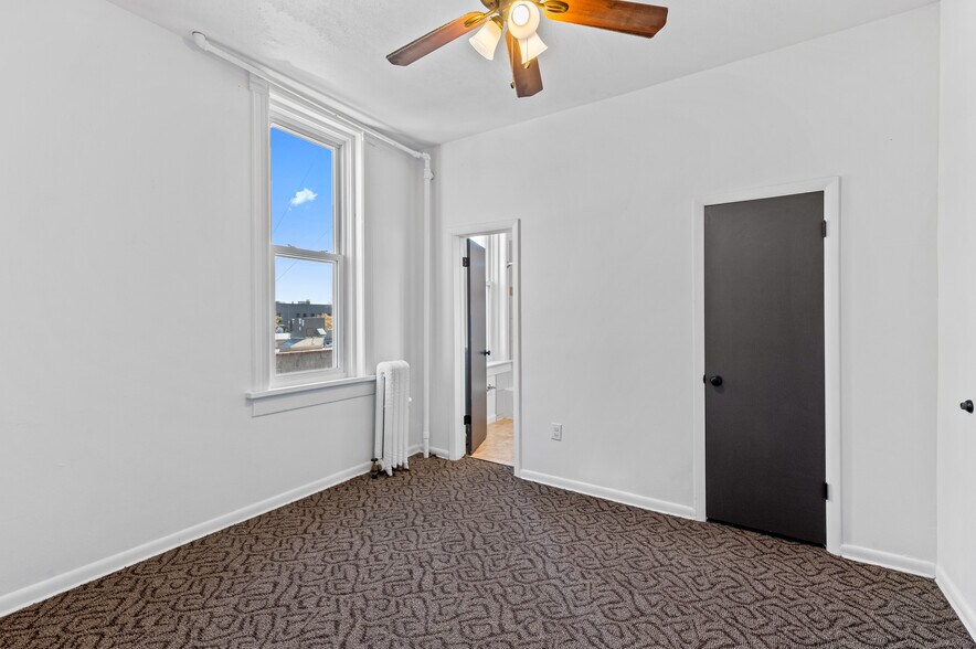 More Photos Of 2031-2033 Curtis St, Denver Apartments For Lease