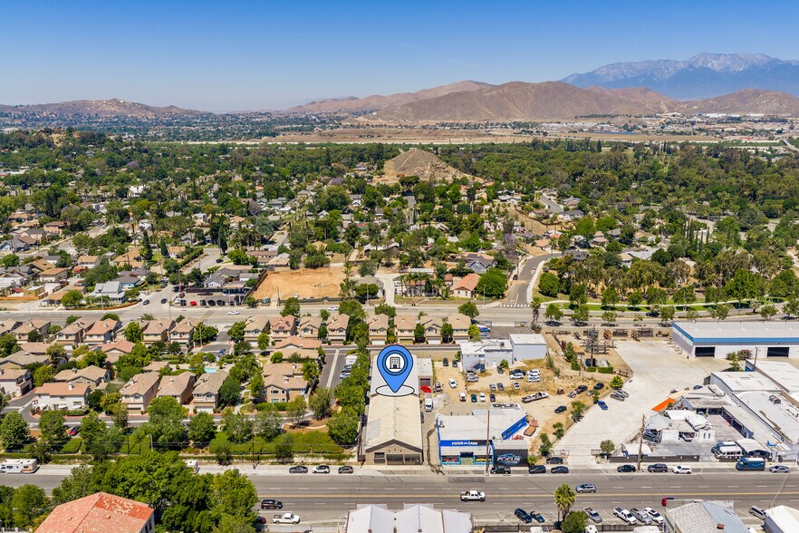 More Photos Of 2879 Main St, Riverside Warehouse For Sale
