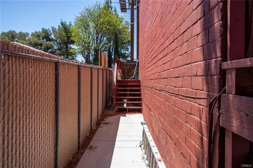 More Photos Of 55386 Twentynine Palms Hwy, Yucca Valley General Retail For Sale