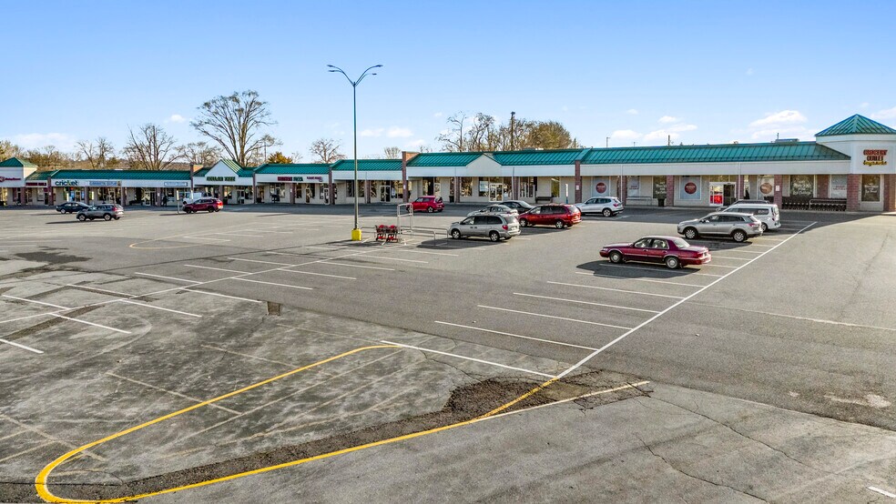 More Photos Of 120-132 Old York Rd, New Cumberland Unknown For Lease