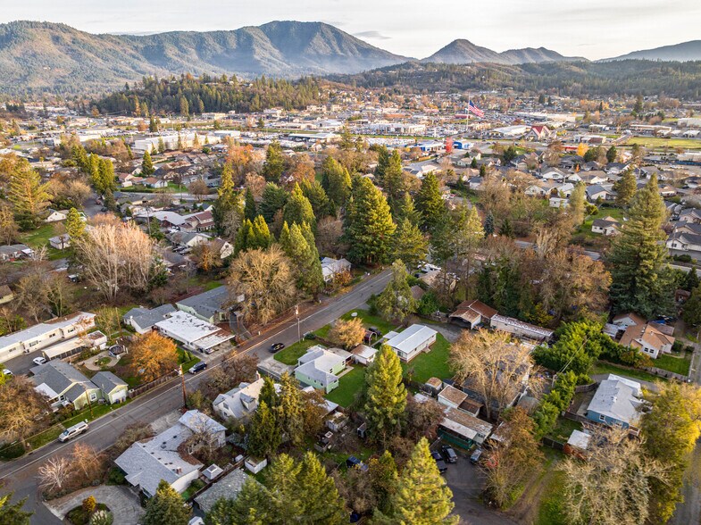 More Photos Of 1260 Plummer Ave, Grants Pass Land For Sale