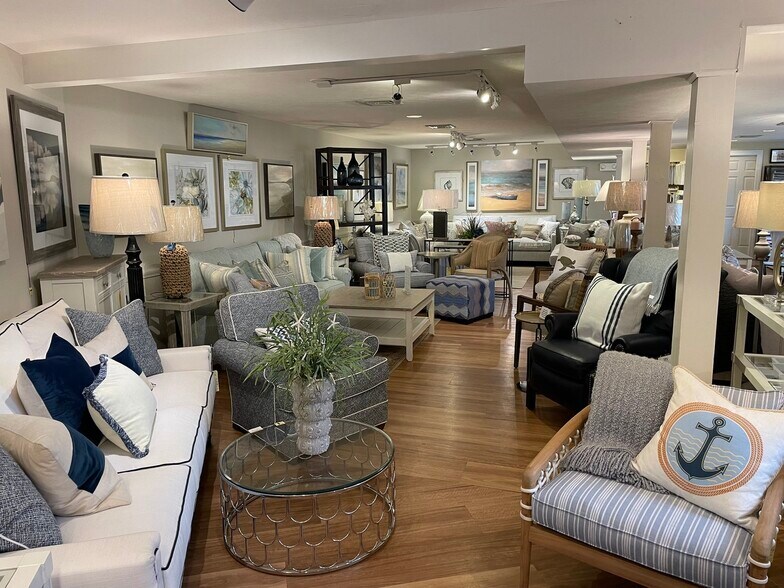 More Photos Of 450 Main St, Chatham Storefront Retail Residential For Sale