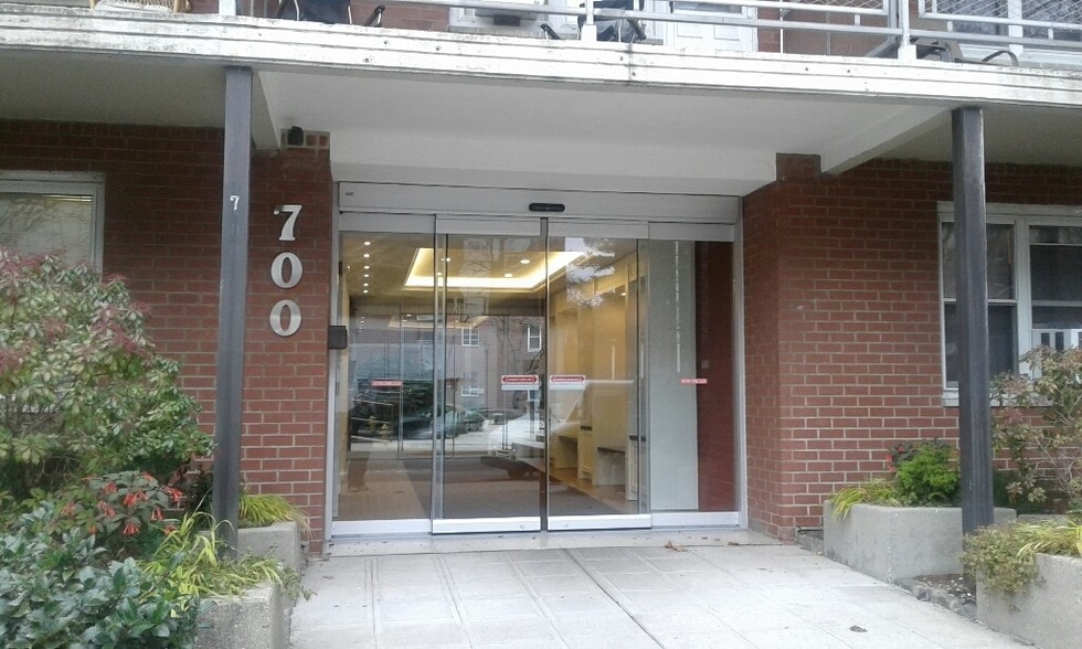More Photos Of 700 Summer St, Stamford Office Residential For Sale