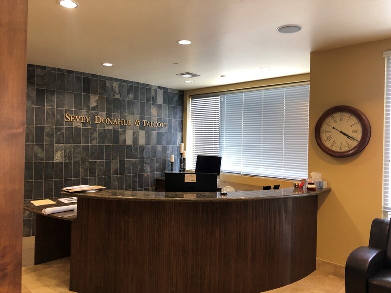 More Photos Of 990 Reserve Dr, Roseville Coworking Space