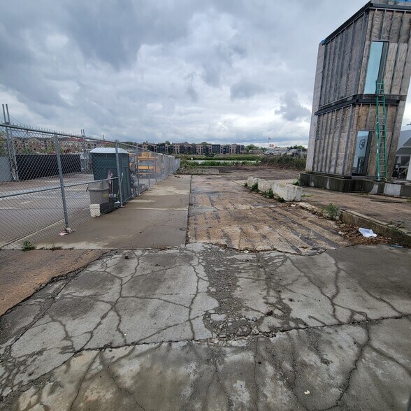 More Photos Of 152-156 Passaic St, Newark Land For Lease